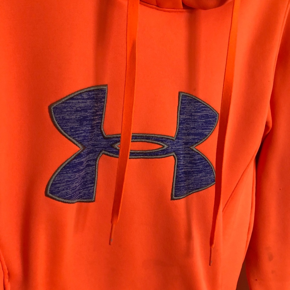 Under Armour fleece lined Hoodie Sweatshirt